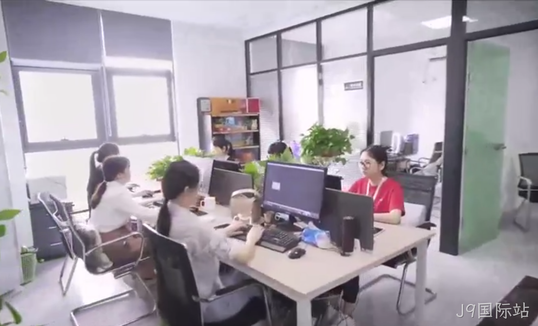 参考苏州J9国际站小程序开发公司落地案例，能帮商家避开哪些开发误区？